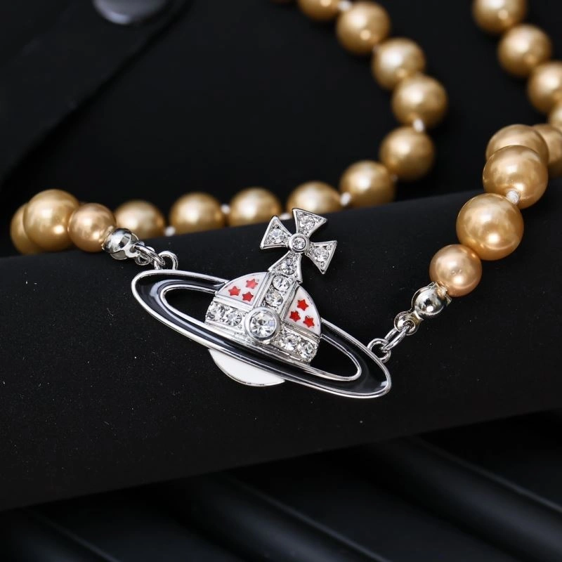 Practical Vivienne Westwood Necklaces 213140
