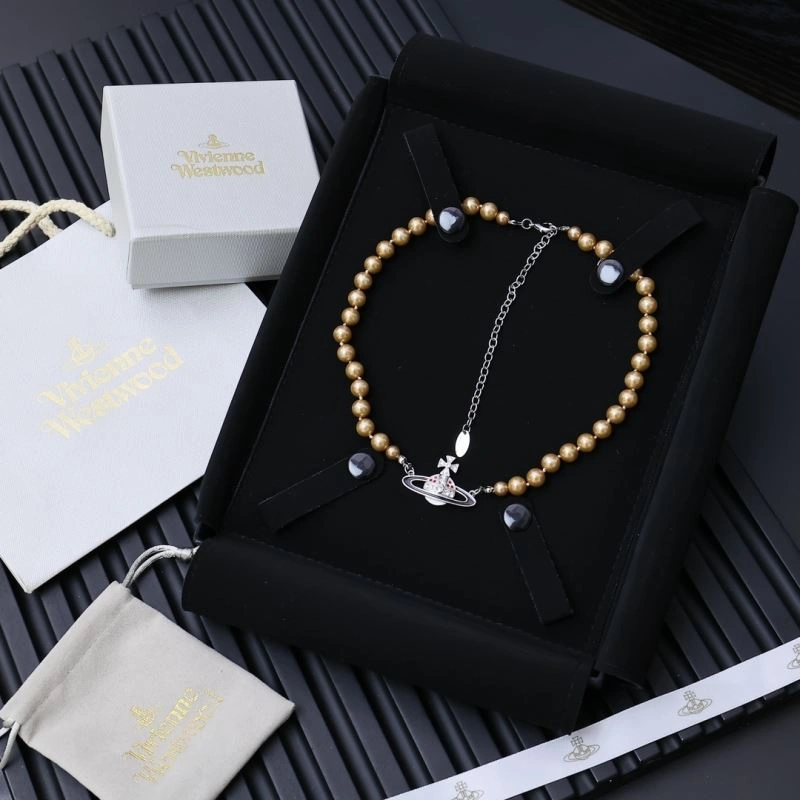 Practical Vivienne Westwood Necklaces 213140