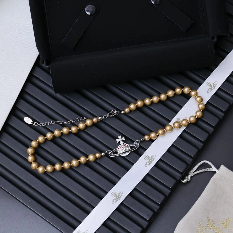 Practical Vivienne Westwood Necklaces 213140