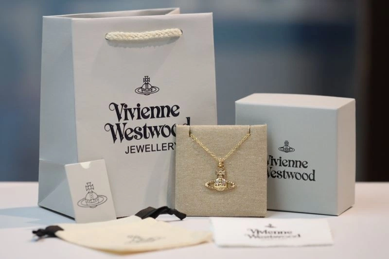 Efficient Vivienne Westwood Necklaces 214417