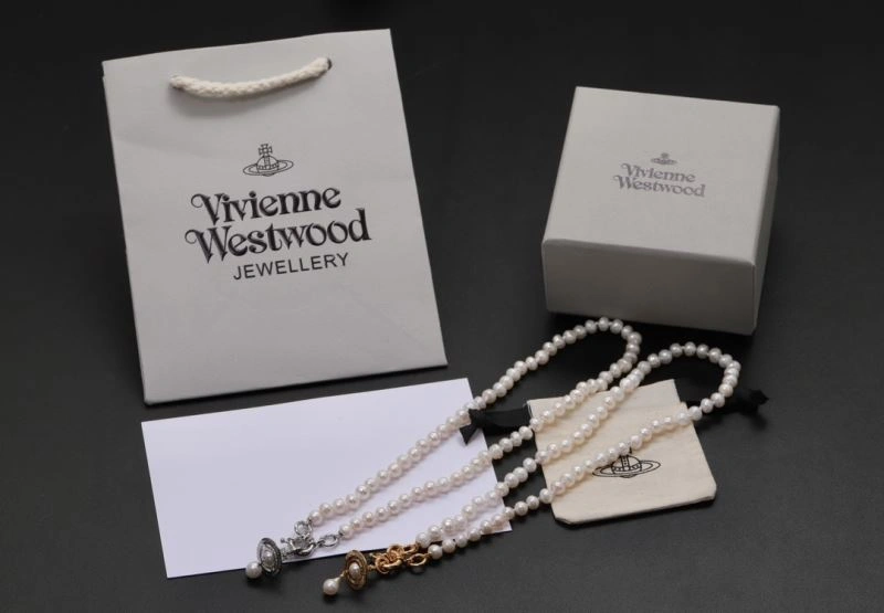 Durable Vivienne Westwood Necklaces 214401