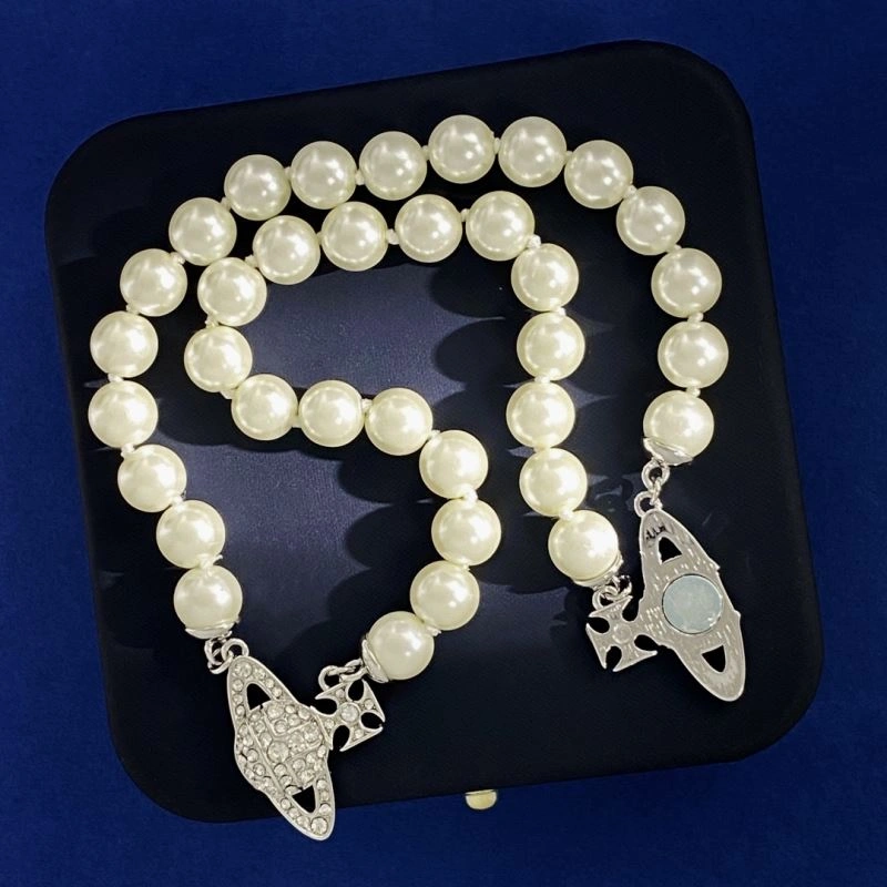 Vivienne Westwood Necklaces Stylish 214046