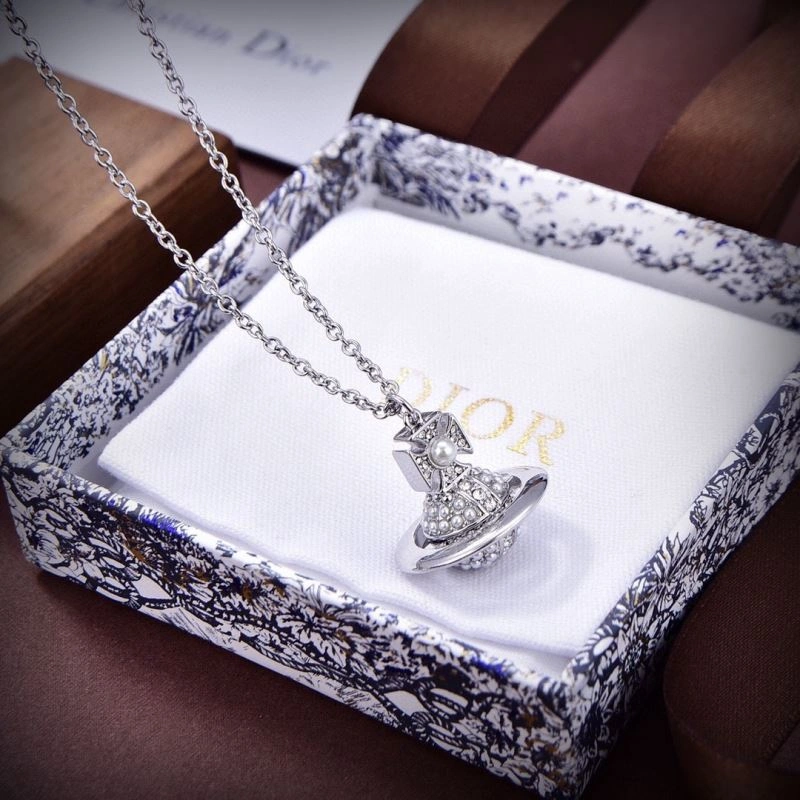 SoftTouch Vivienne Westwood Necklaces 214104