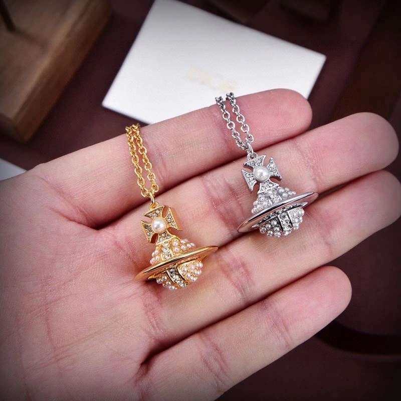 SoftTouch Vivienne Westwood Necklaces 214104
