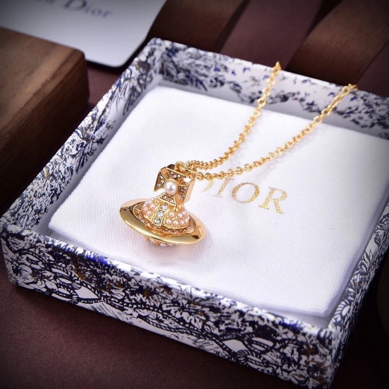 SoftTouch Vivienne Westwood Necklaces 214104