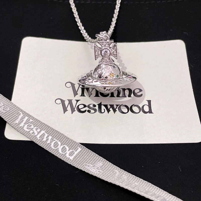 Lightweight Vivienne Westwood Necklaces 212759