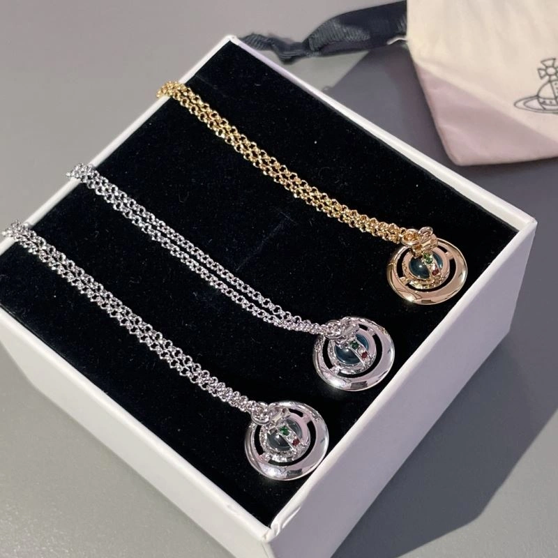 Classic Vivienne Westwood Necklaces 212747