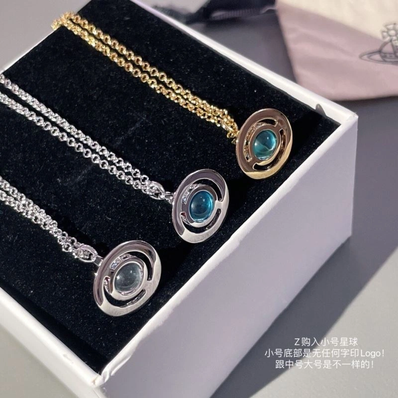 Classic Vivienne Westwood Necklaces 212747