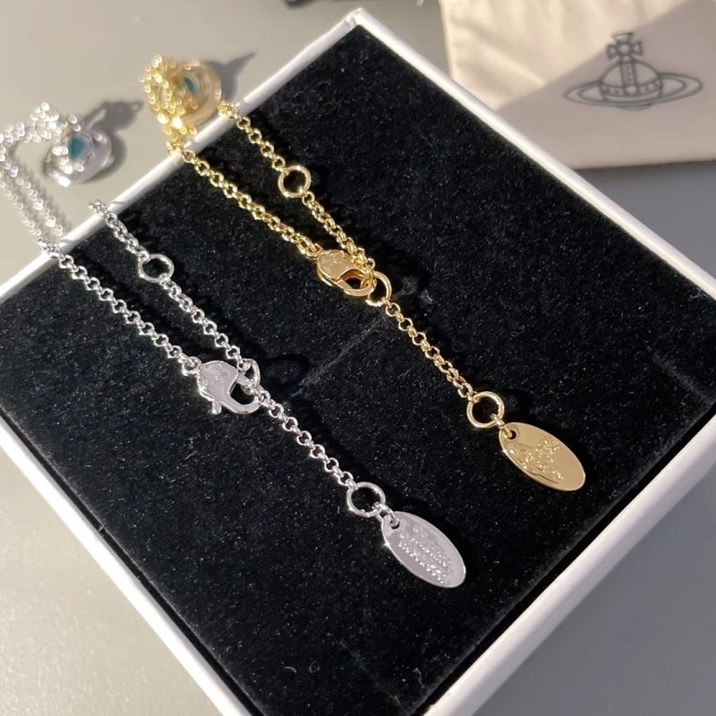 Classic Vivienne Westwood Necklaces 212747
