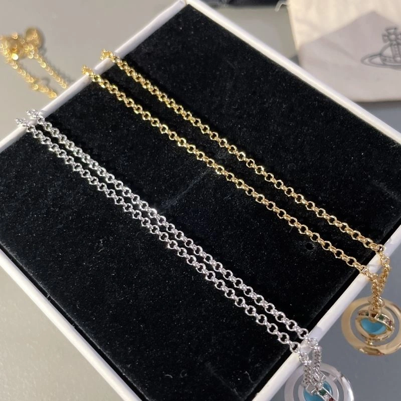 Classic Vivienne Westwood Necklaces 212747