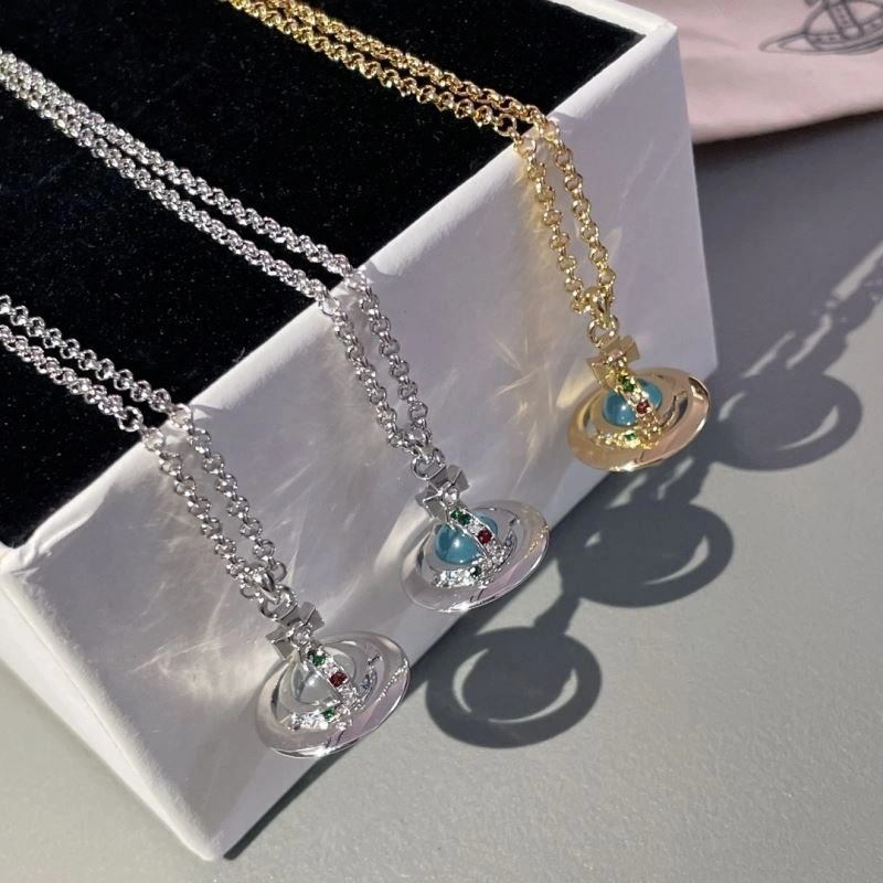 Classic Vivienne Westwood Necklaces 212747