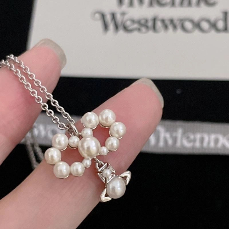 Durable Vivienne Westwood Necklaces 212733