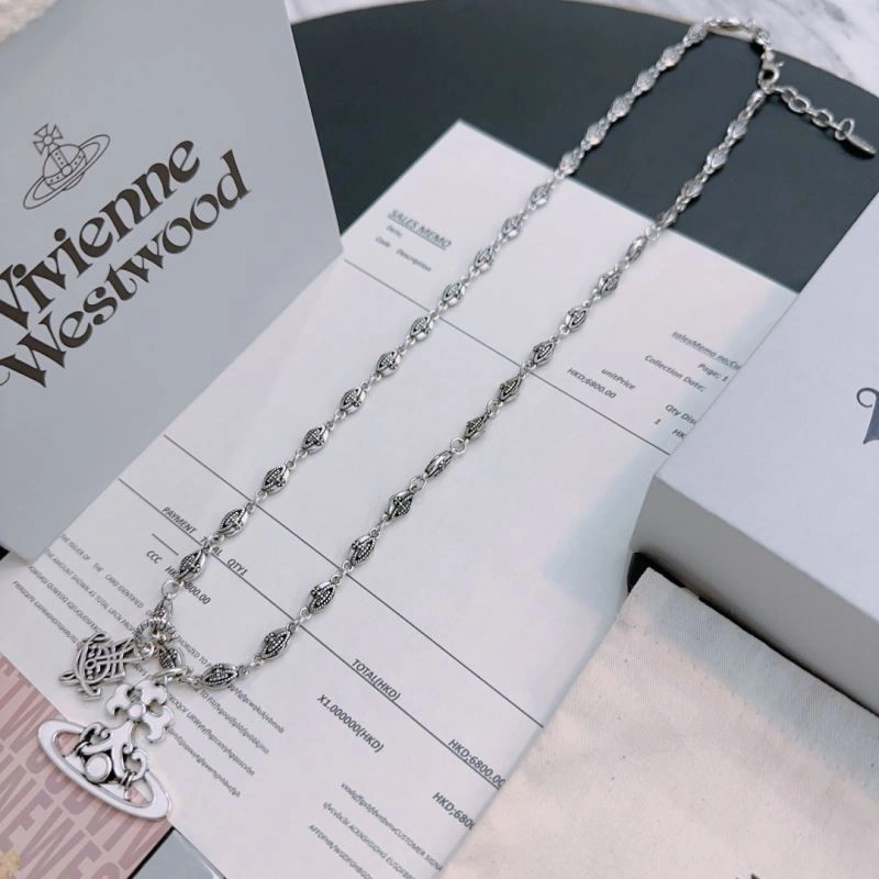 Seasonal Vivienne Westwood Necklaces 212719