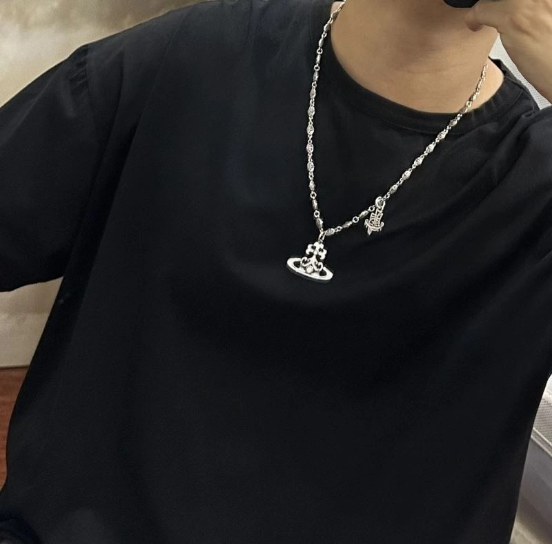Seasonal Vivienne Westwood Necklaces 212719