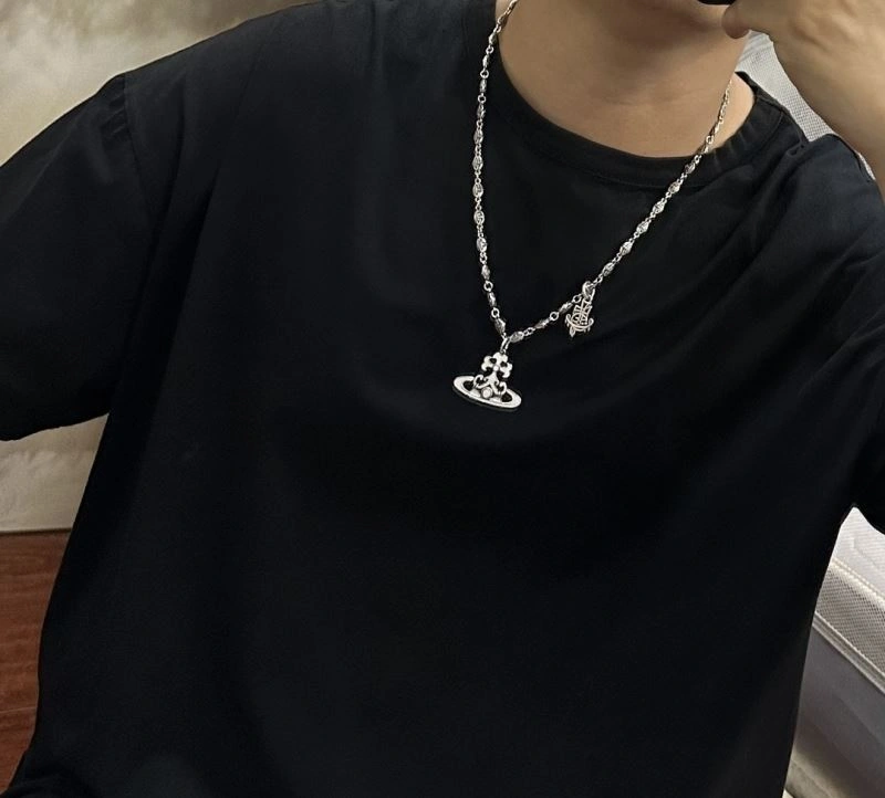 Seasonal Vivienne Westwood Necklaces 212719