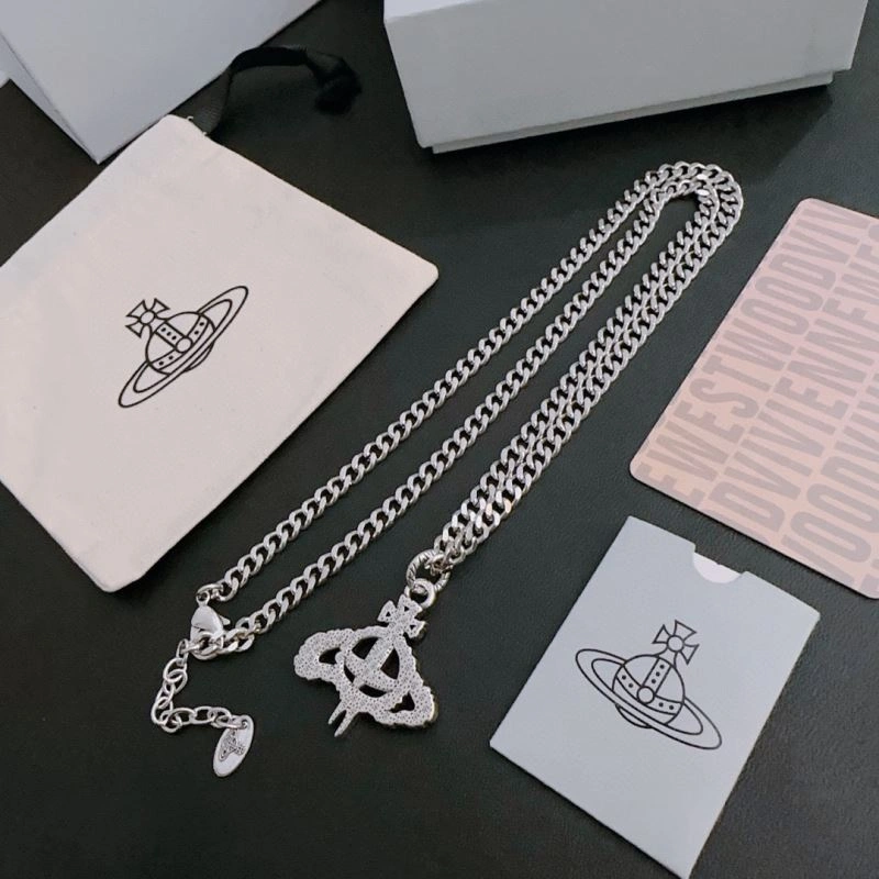 Youthful Vivienne Westwood Necklaces 212709