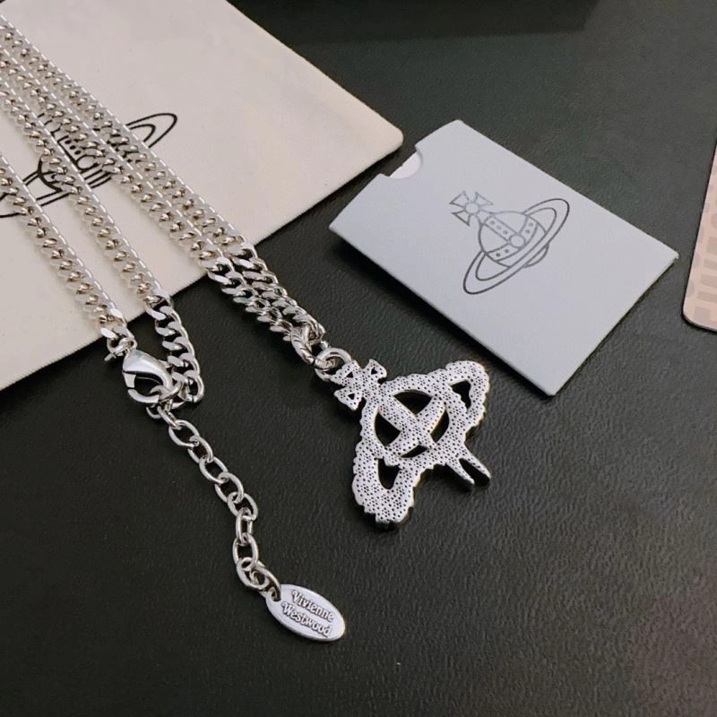 Youthful Vivienne Westwood Necklaces 212709