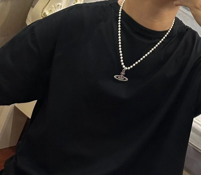 WellDesigned Vivienne Westwood Necklaces 211522