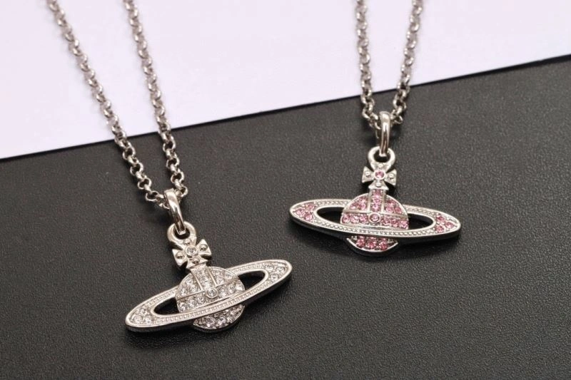 Durable Vivienne Westwood Necklaces 211521
