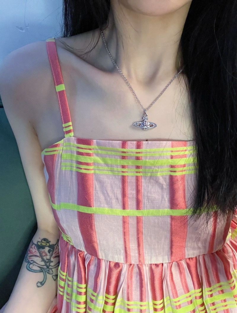 Durable Vivienne Westwood Necklaces 211521
