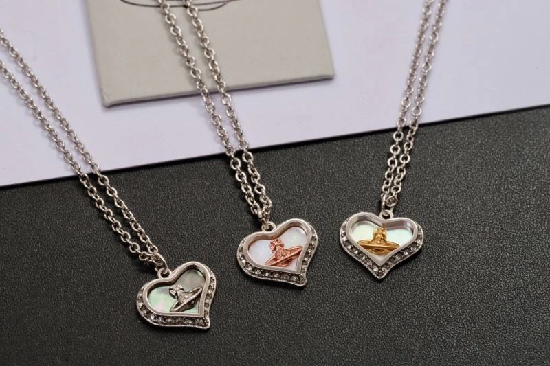 Snug Vivienne Westwood Necklaces 211510