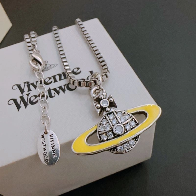 WellDesigned Vivienne Westwood Necklaces 211513