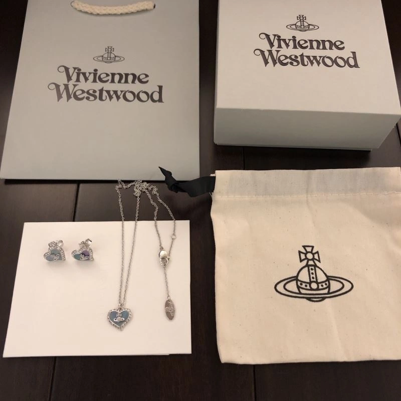 TravelReady Vivienne Westwood Necklaces 211530