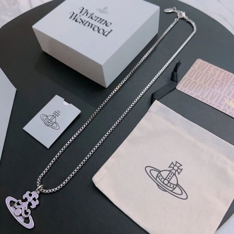 Lightweight Vivienne Westwood Necklaces 211531