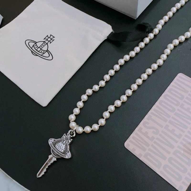Vivienne Westwood Necklaces Trendsetting 211503