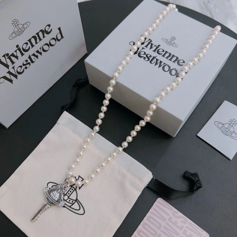 Vivienne Westwood Necklaces Trendsetting 211503