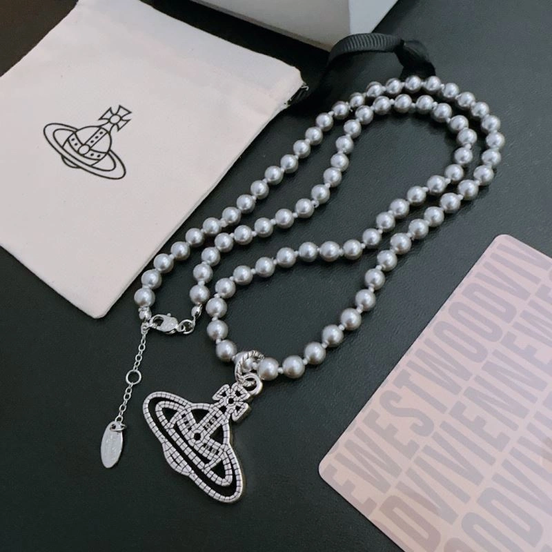 Vibrant Vivienne Westwood Necklaces 211507