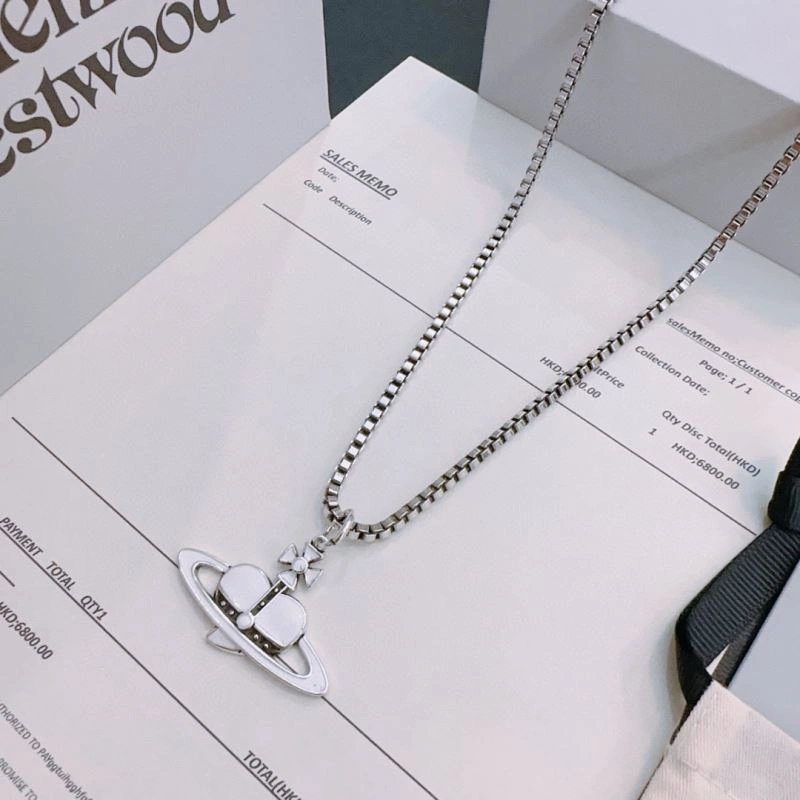 Vivienne Westwood Necklaces Premium 211502