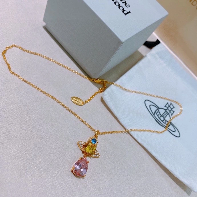 Bright Vivienne Westwood Necklaces 211497