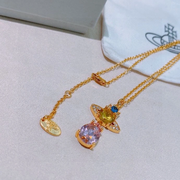Bright Vivienne Westwood Necklaces 211497