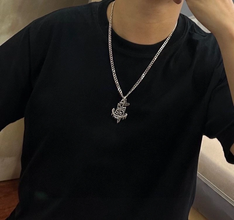 Neat Vivienne Westwood Necklaces 211475
