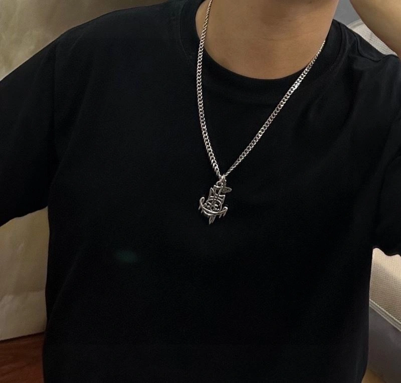 Neat Vivienne Westwood Necklaces 211475
