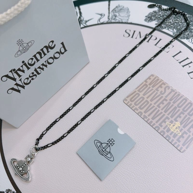 Functional Vivienne Westwood Necklaces 210968