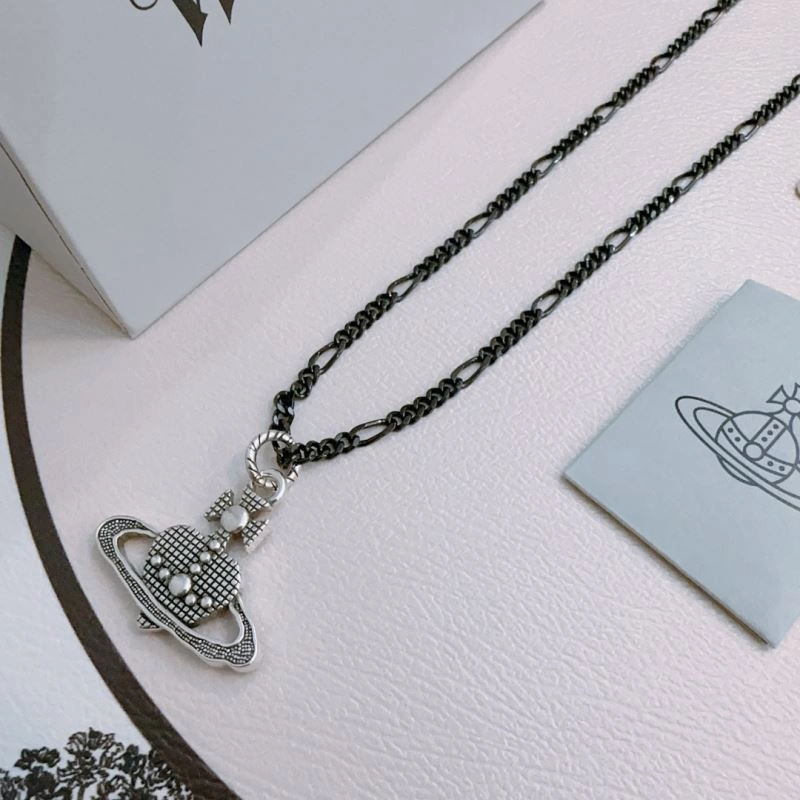 Functional Vivienne Westwood Necklaces 210968