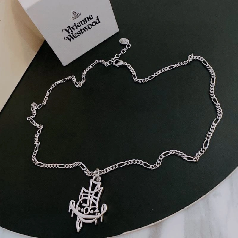 WellDesigned Vivienne Westwood Necklaces 210959