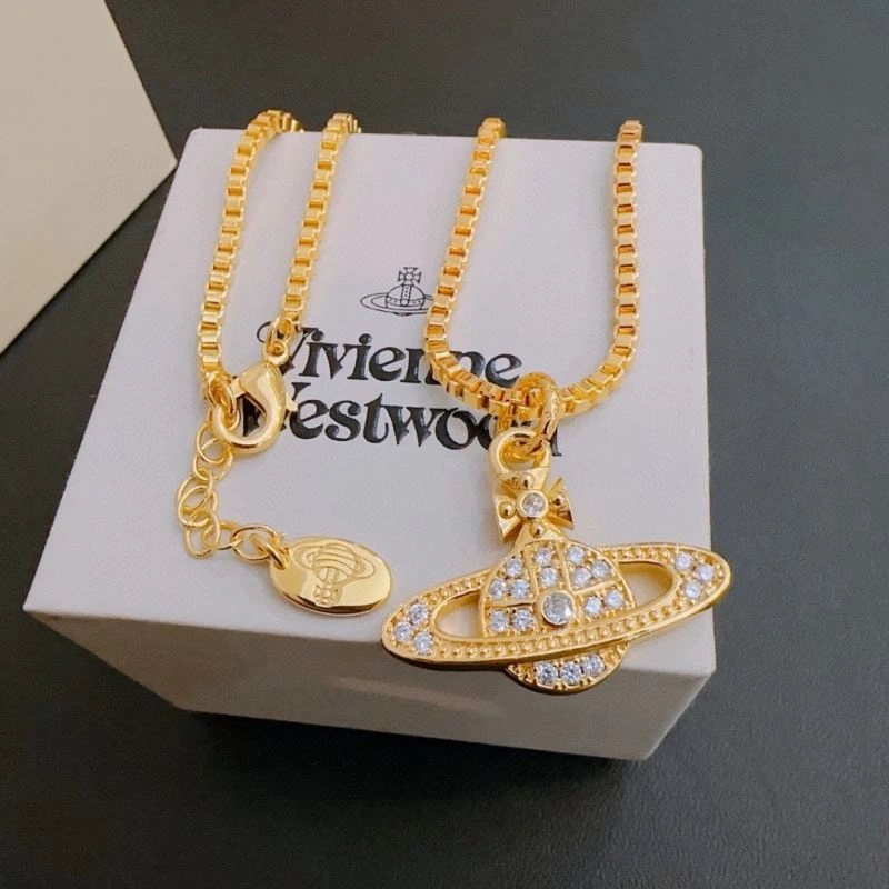 Fashionable Vivienne Westwood Necklaces 210961