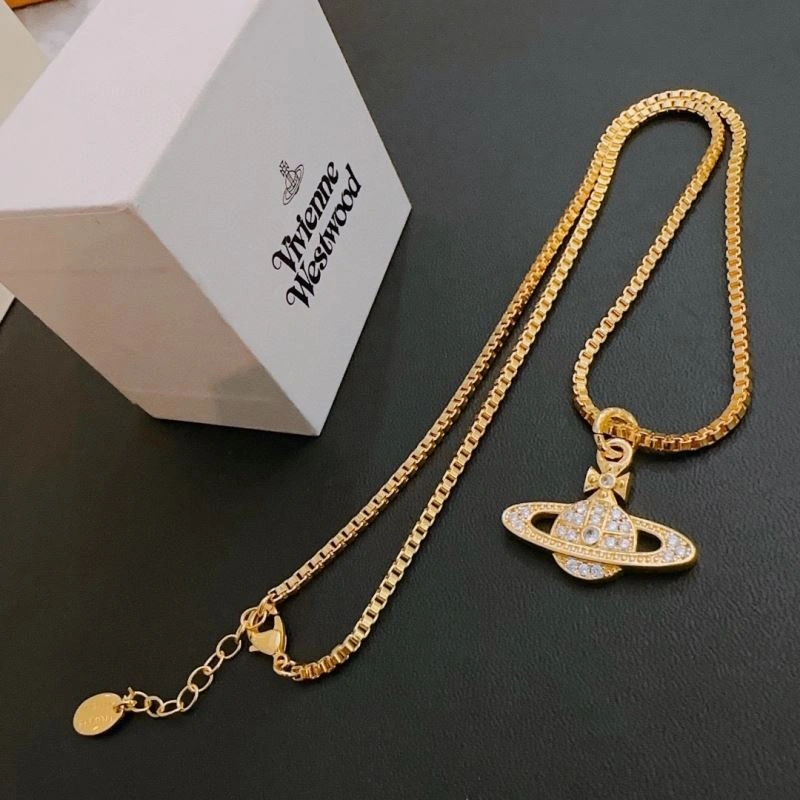 Fashionable Vivienne Westwood Necklaces 210961