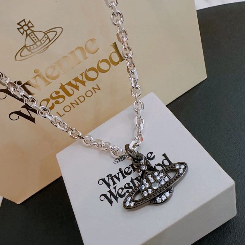 TravelReady Vivienne Westwood Necklaces 210955