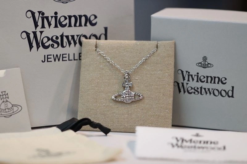 Vivienne Westwood Necklaces EasyMatch 210974