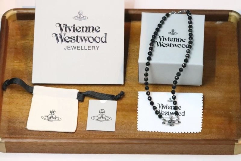 HighQuality Vivienne Westwood Necklaces 210935