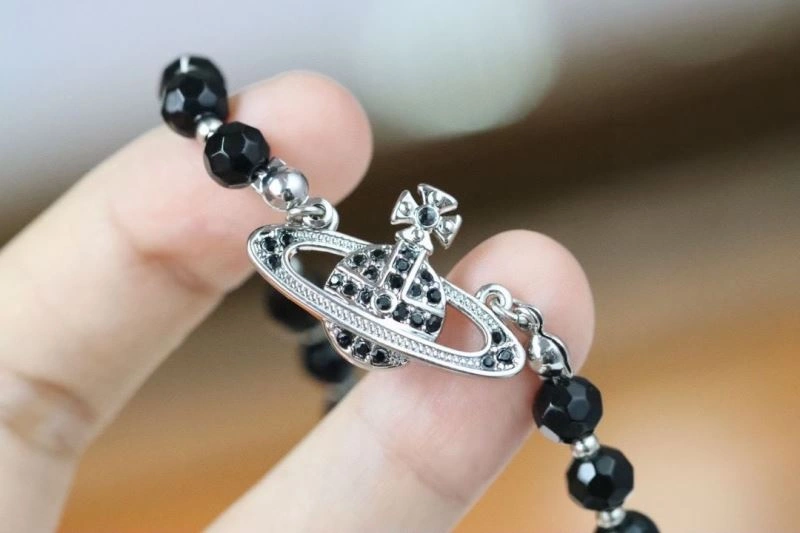 HighQuality Vivienne Westwood Necklaces 210935