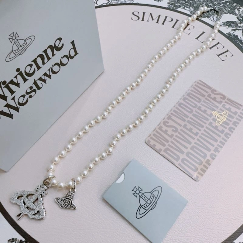 EasyMatch Vivienne Westwood Necklaces 210931