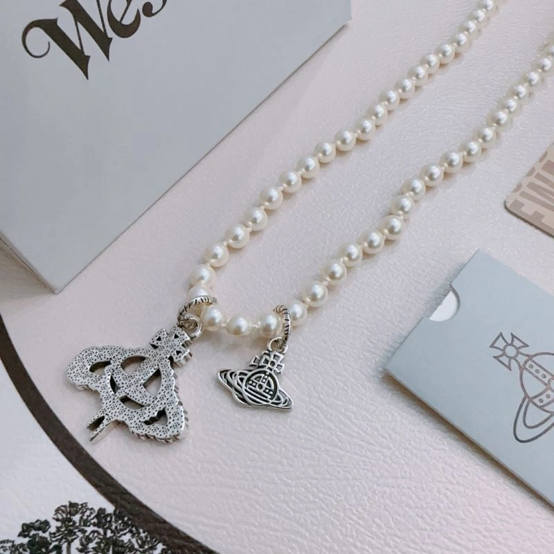 EasyMatch Vivienne Westwood Necklaces 210931
