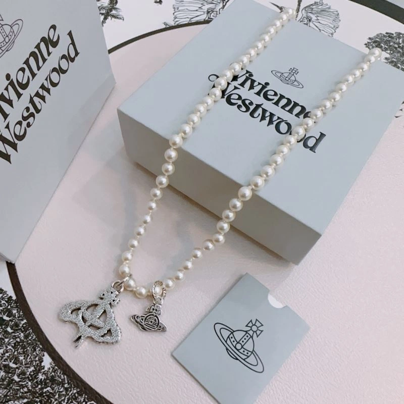 EasyMatch Vivienne Westwood Necklaces 210931