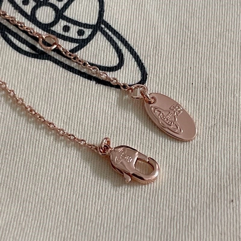TechFriendly Vivienne Westwood Necklaces 210254
