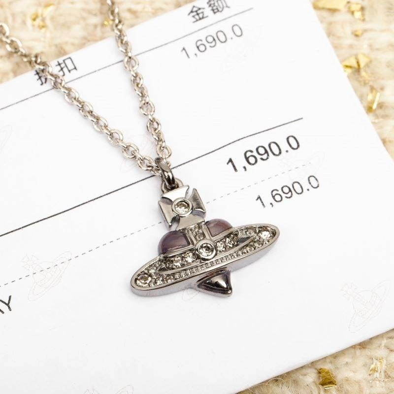 Vivienne Westwood Necklaces Soft 210262